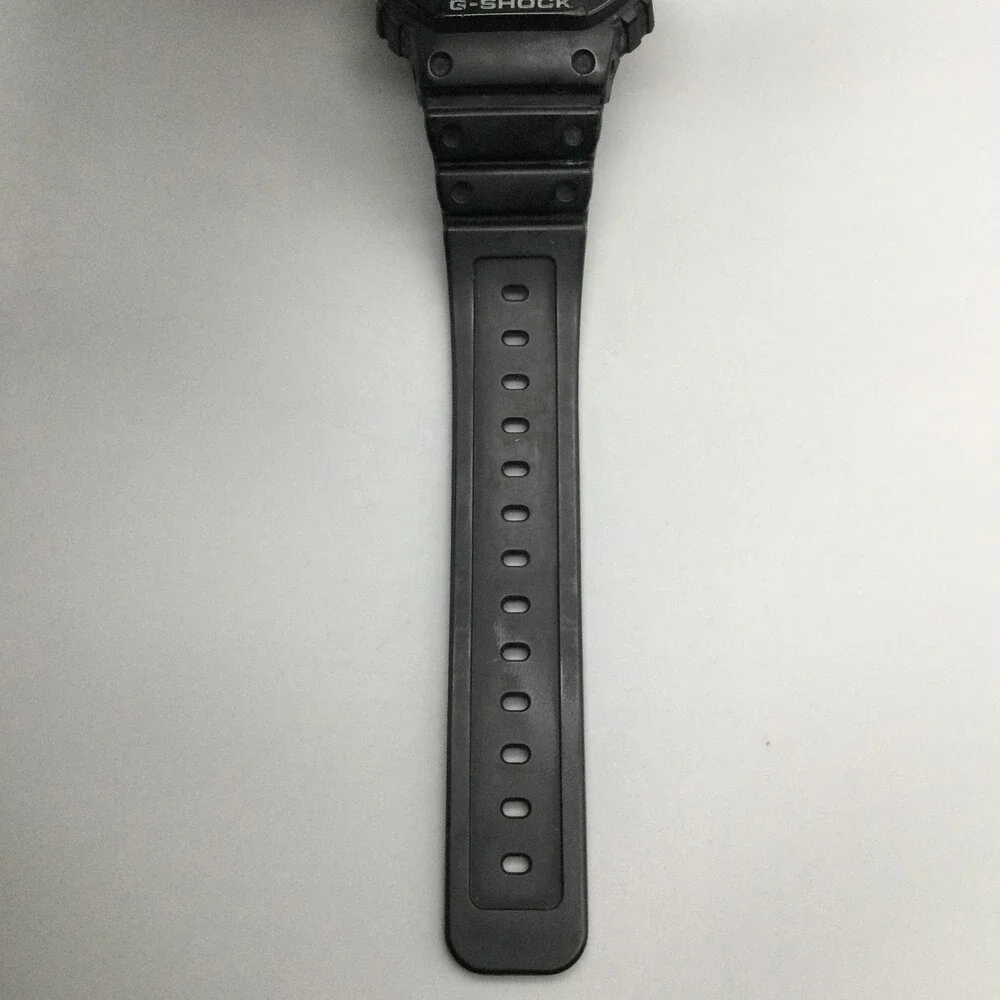 Casio G-Shock 3229 DW-5600E Mens Watch 38mm Digital Black BROKEN BACKLIGHT
